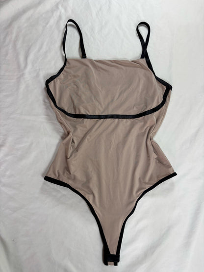 Body Etérea